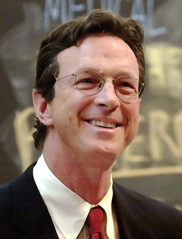 <strong>Michael Crichton</strong>. Image par Jon Chase.
